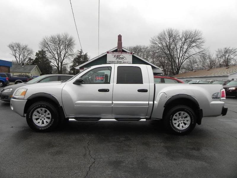 2006 Mitsubishi Raider LS