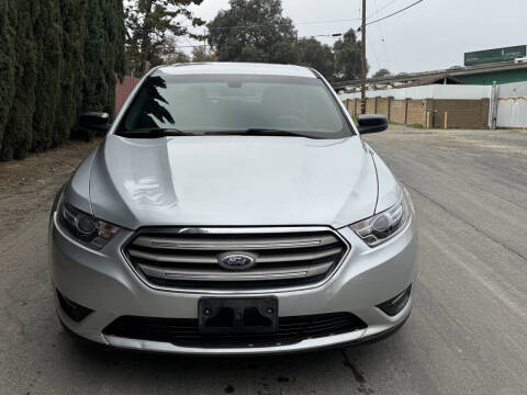 2016 Ford Taurus SEL