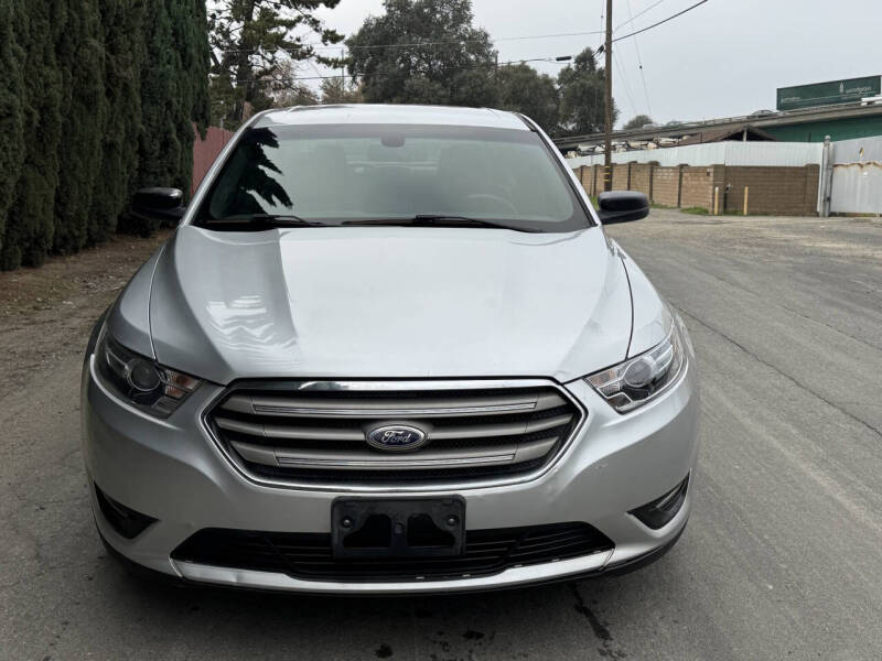 2016 Ford Taurus SEL