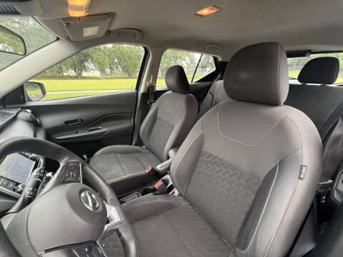 2021 Nissan Kicks S