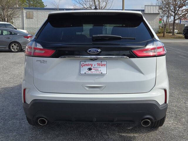 2020 Ford Edge SE