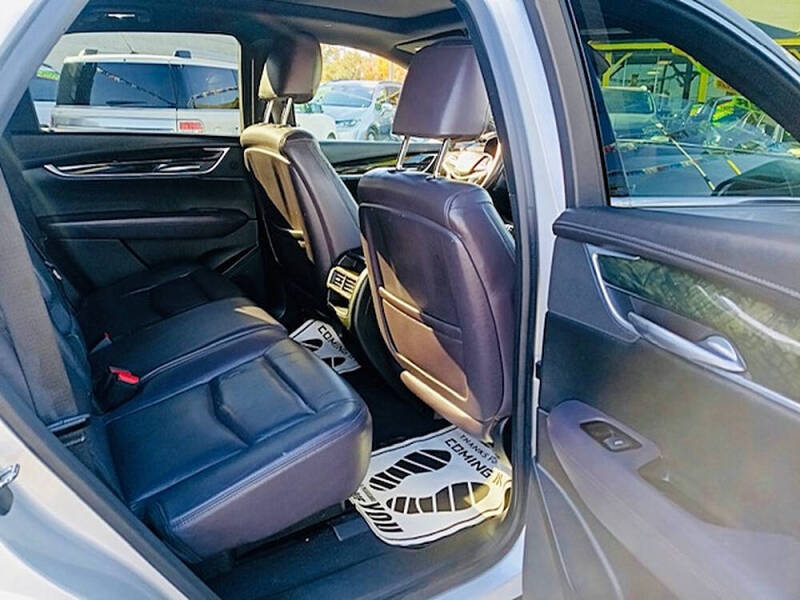 2017 Cadillac XT5 Luxury