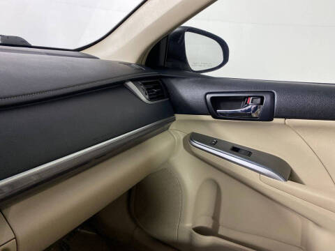 2014 Toyota Camry Hybrid XLE