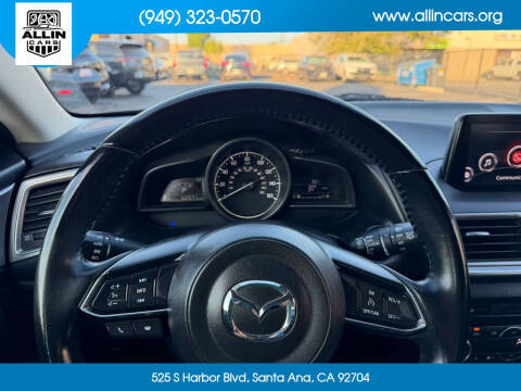 2018 Mazda MAZDA3 Touring