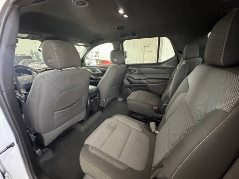 2022 Chevrolet Traverse LT Cloth