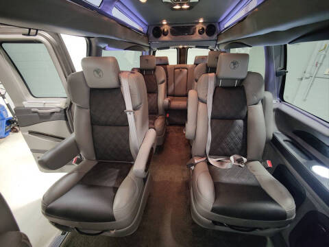 2022 Chevrolet Express 2500