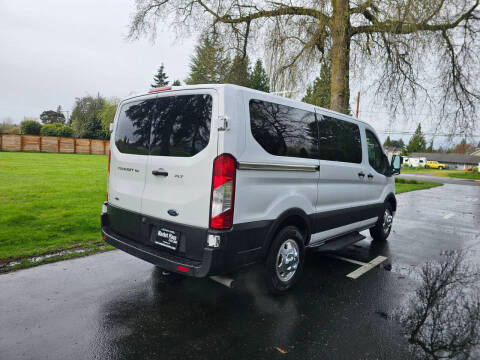 2020 Ford Transit 150 XLT