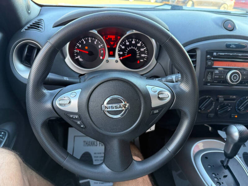2011 Nissan JUKE S