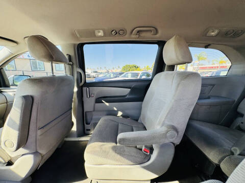2011 Honda Odyssey LX