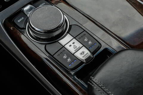 2019 Genesis G90