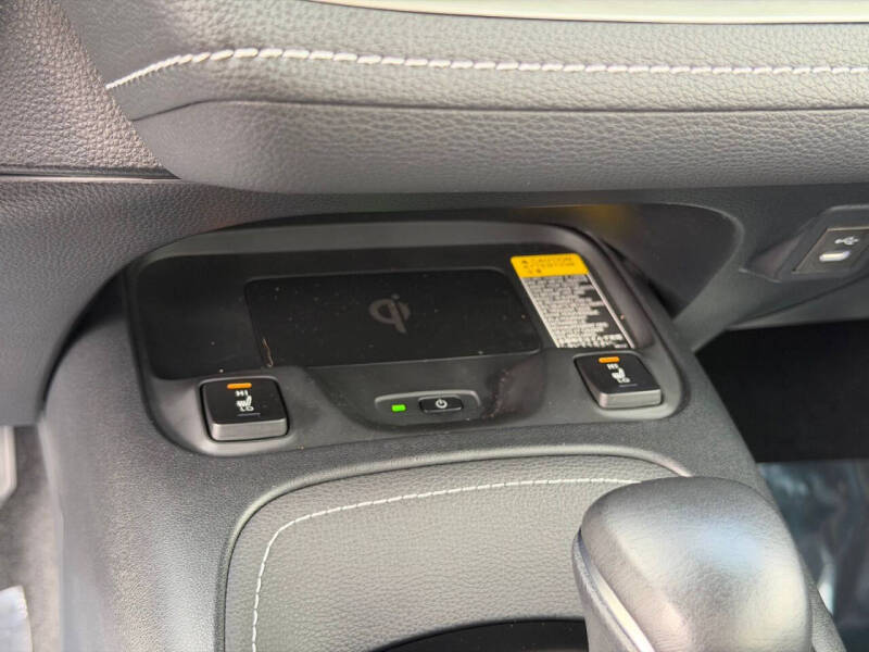 2025 Toyota Corolla Hatchback XSE