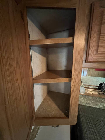 2000 Winnebago Adventurer