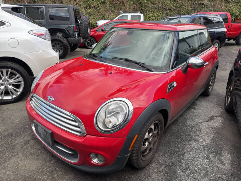 2013 MINI Hardtop for sale at APX Auto Brokers in Edmonds WA