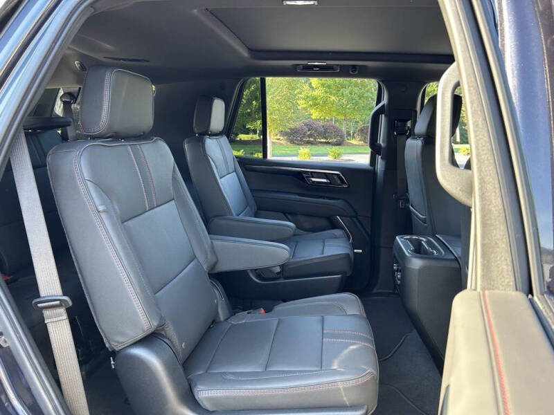 2025 Chevrolet Tahoe RST