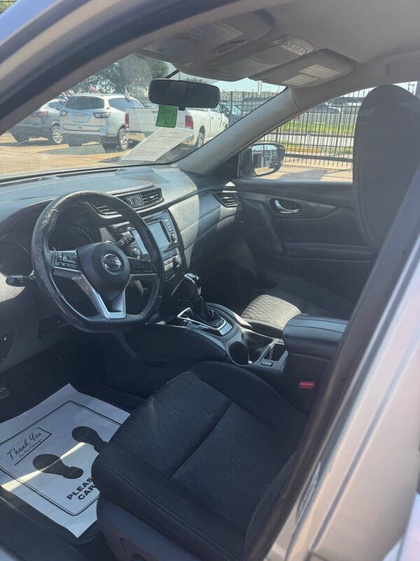 2018 Nissan Rogue S