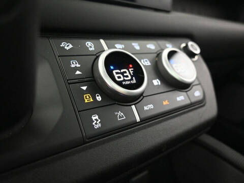 2024 Land Rover Defender 110 V8 P525 Carpathian Edition