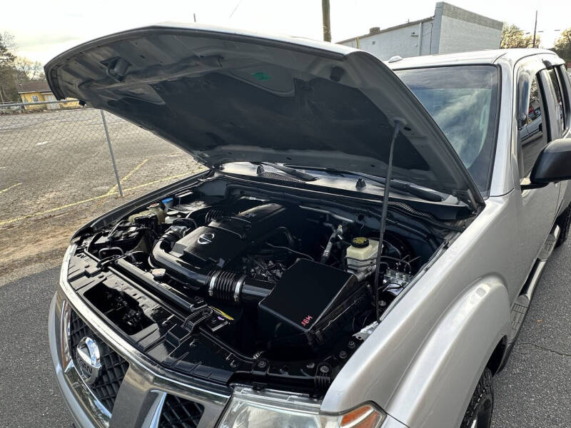 2016 Nissan Frontier SV