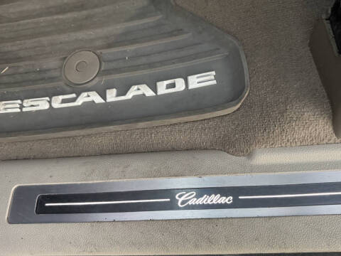 2017 Cadillac Escalade Luxury