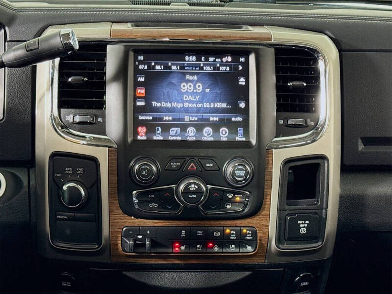 2016 RAM 3500 Laramie