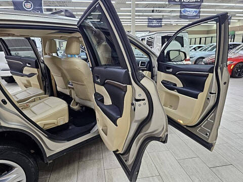 2016 Toyota Highlander