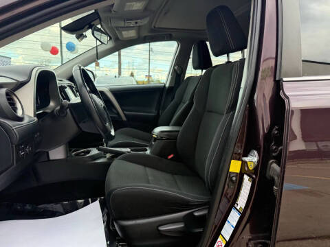 2017 Toyota RAV4 XLE