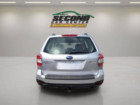 2016 Subaru Forester 2.5i