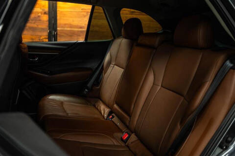 2022 Subaru Outback Touring XT