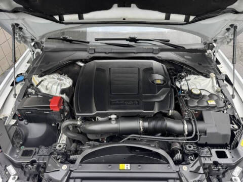 2018 Jaguar XF 25t Premium