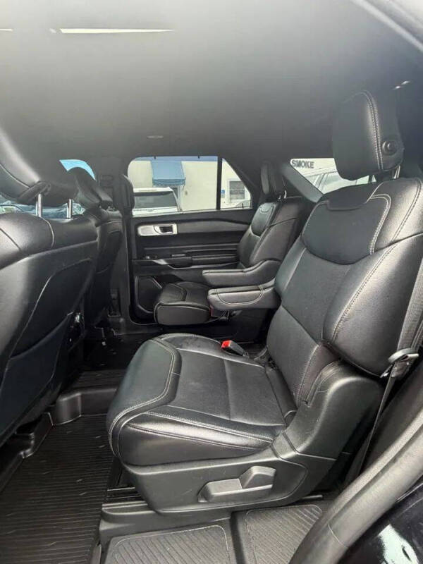 2020 Ford Explorer ST
