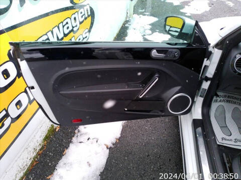 2016 Volkswagen Beetle 1.8T Dune PZEV