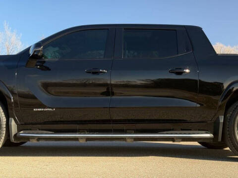 2025 GMC Sierra EV Denali