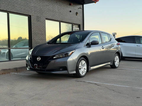 2023 Nissan LEAF S