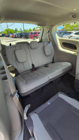 2020 Chrysler Pacifica Touring L