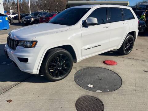 2018 Jeep Grand Cherokee for sale at Elite Pre Owned Auto in Peabody MA