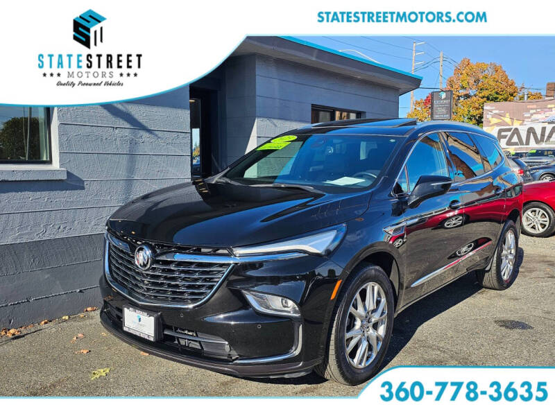 2023 Buick Enclave Essence