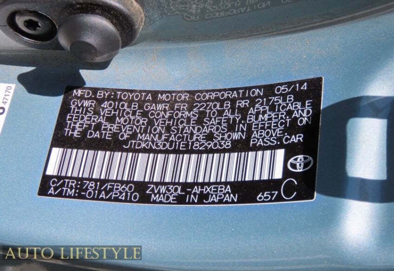 2014 Toyota Prius Two