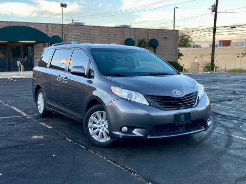 2011 Toyota Sienna for sale at Modern Auto in Denver CO