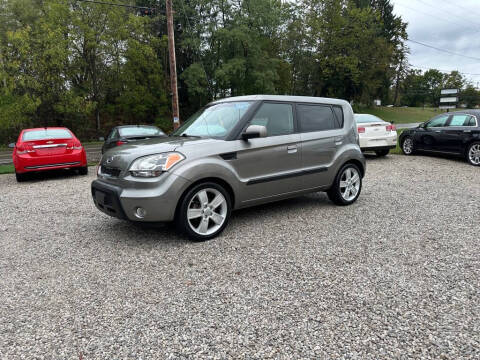 2010 Kia Soul +