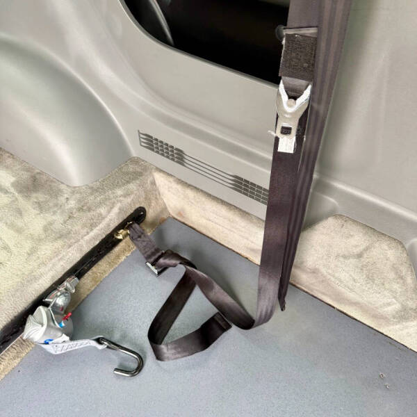 2011 Ford E-350
