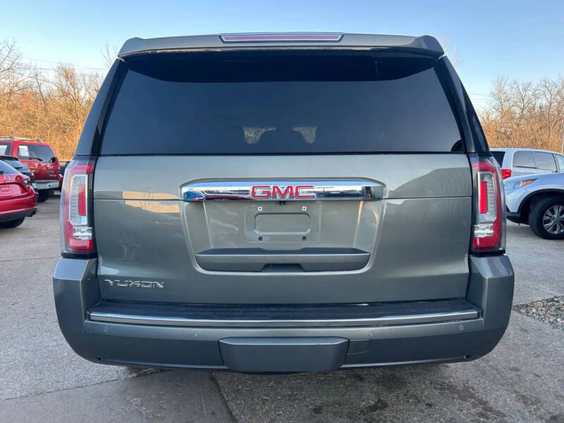 2017 GMC Yukon Denali