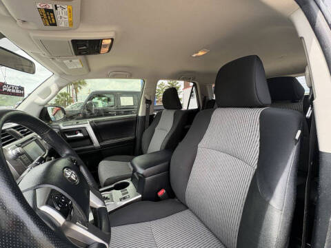 2017 Toyota 4Runner SR5