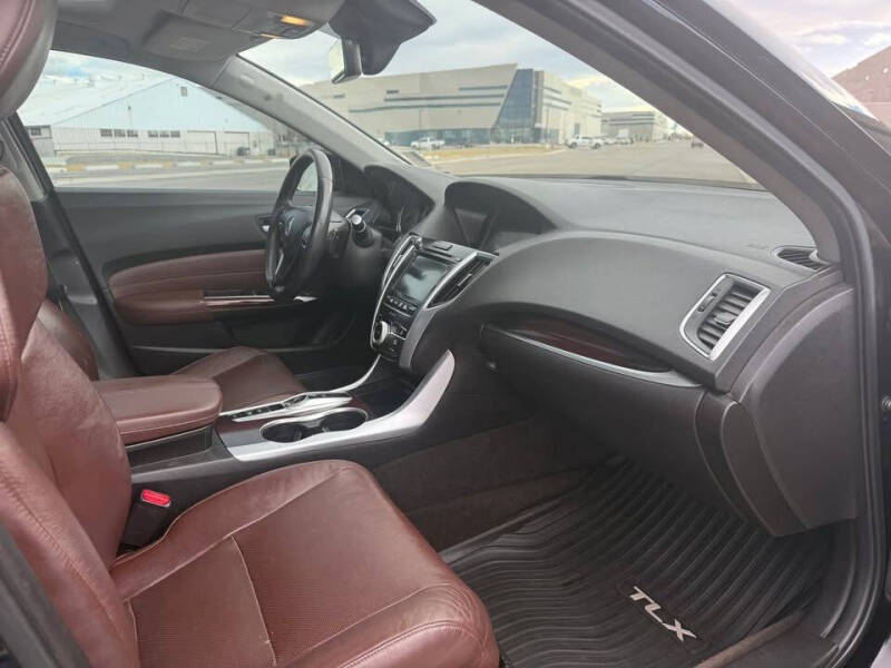 2015 Acura TLX SH-AWD V6 w/Advance