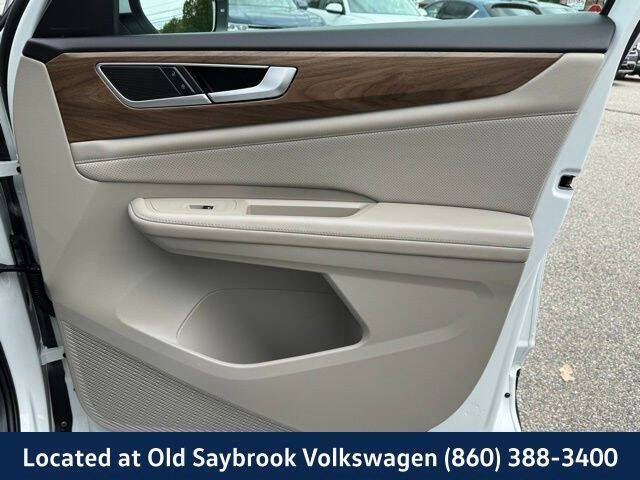 2024 Volkswagen Atlas SE