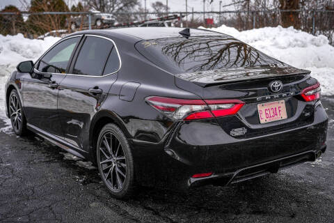 2022 Toyota Camry SE