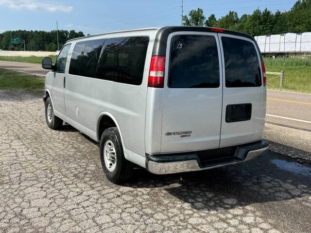 2016 Chevrolet Express LS 2500