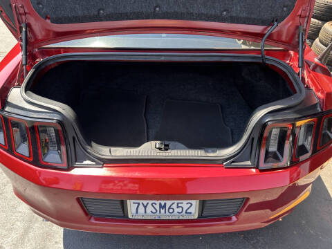 2014 Ford Mustang V6 Premium