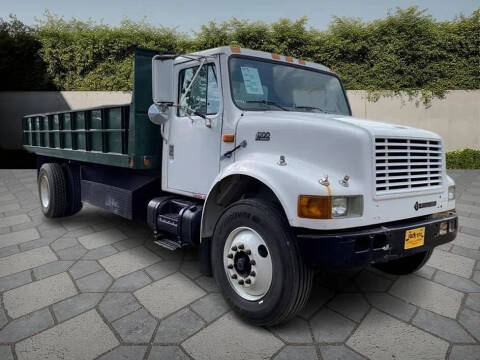 2000 International 4900