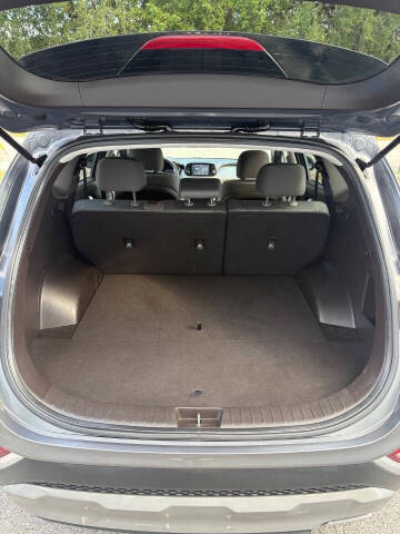 2019 Hyundai Santa Fe SE 2.4L