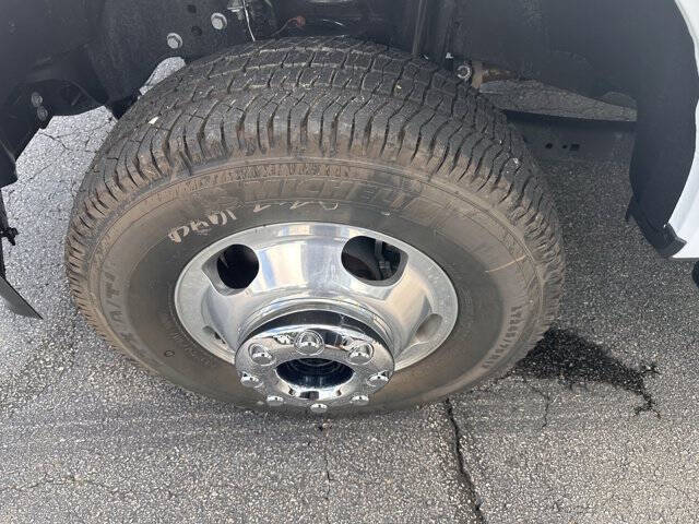 2025 Ford F-350 Super Duty XL