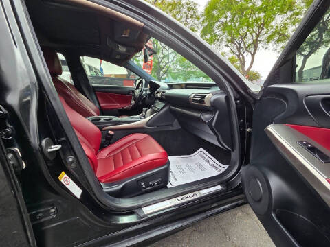 2016 Lexus IS 200t